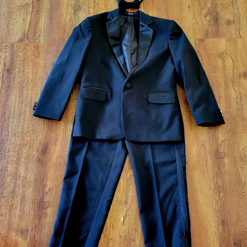 Nautica Black Kids 4 Piece Tuxedo Set